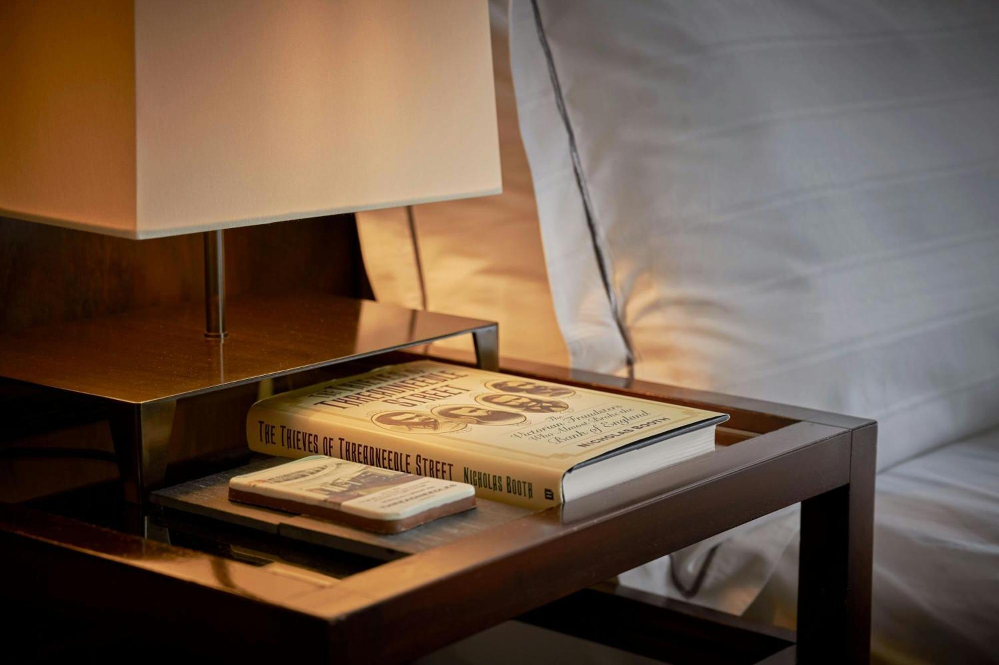 Quarto Signature com 1 Cama King-size