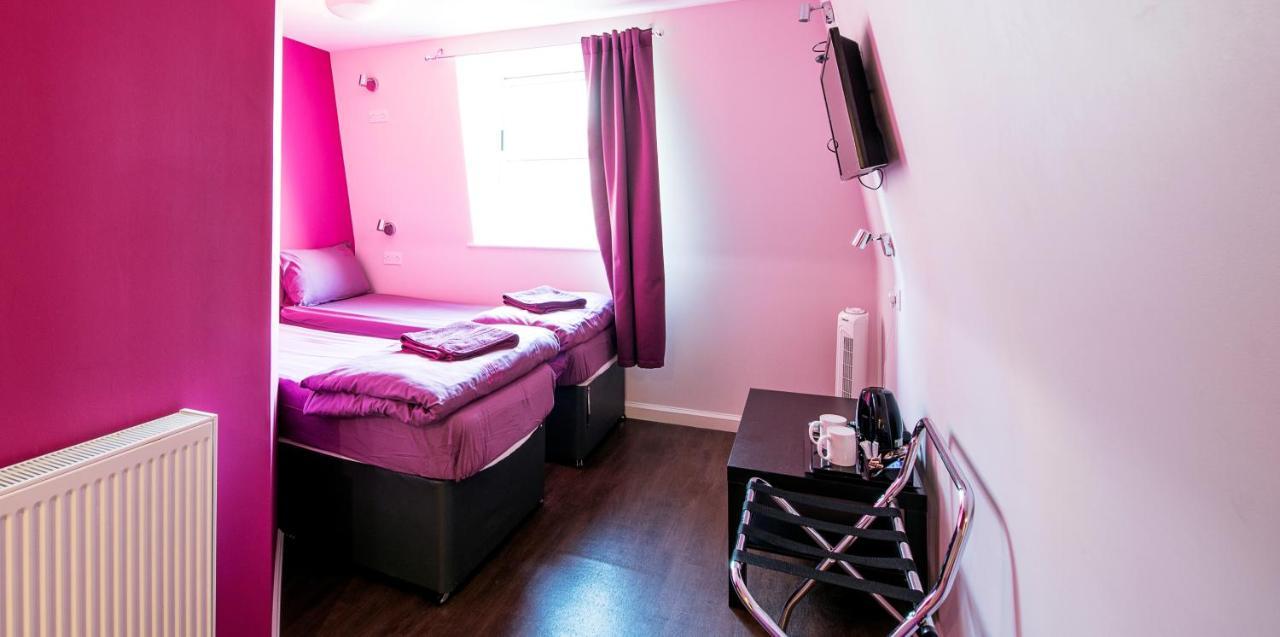 Twin Room Ensuite,974242366:JPEG