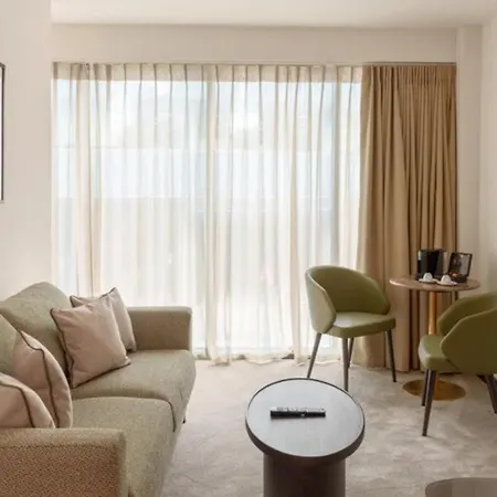 Leonardo Hotel London Aldgate - Formerly Hotel Saint-2
