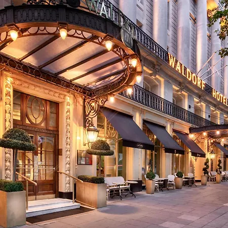 The Waldorf Hilton-3